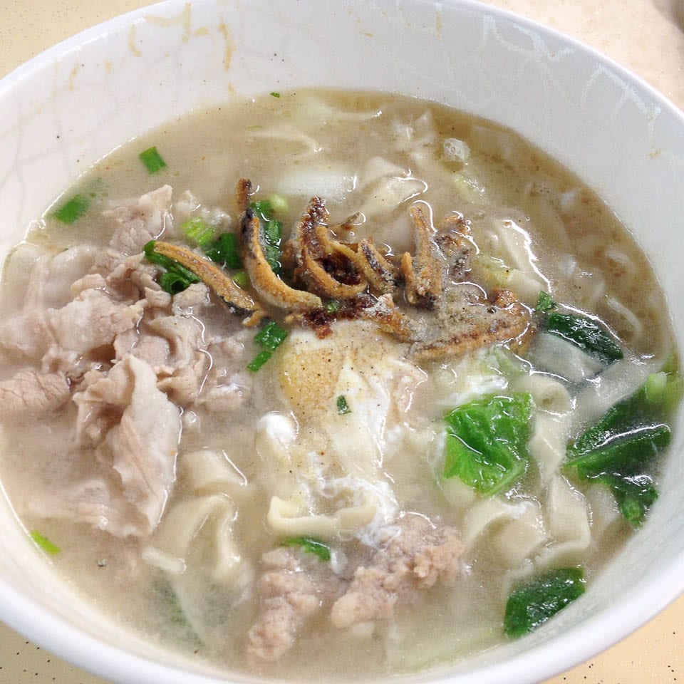 Ban Mian - One of the Hawker foods in Singapore