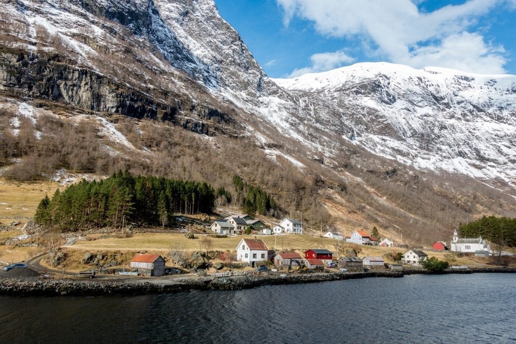Houses on the water in Norway - How Much Does a Winter Trip to Norway Cost?